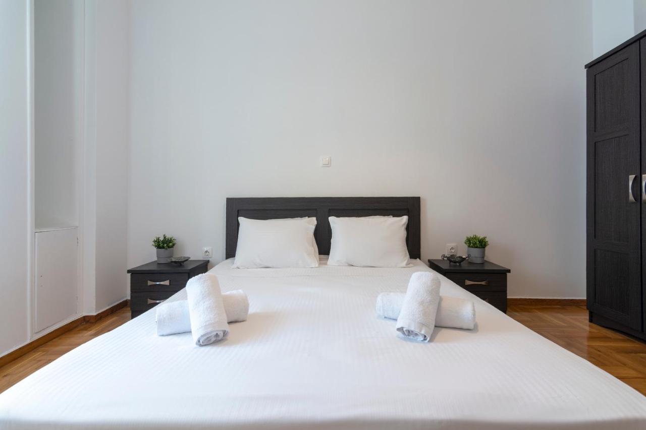 Modern 2Bd Apt In Athens , 3-Min Metro Esterno foto