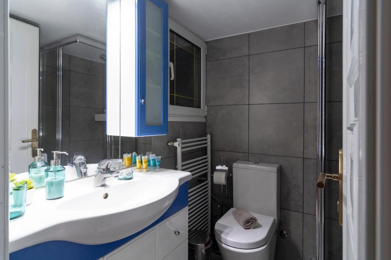 Modern 2Bd Apt In Athens , 3-Min Metro Esterno foto