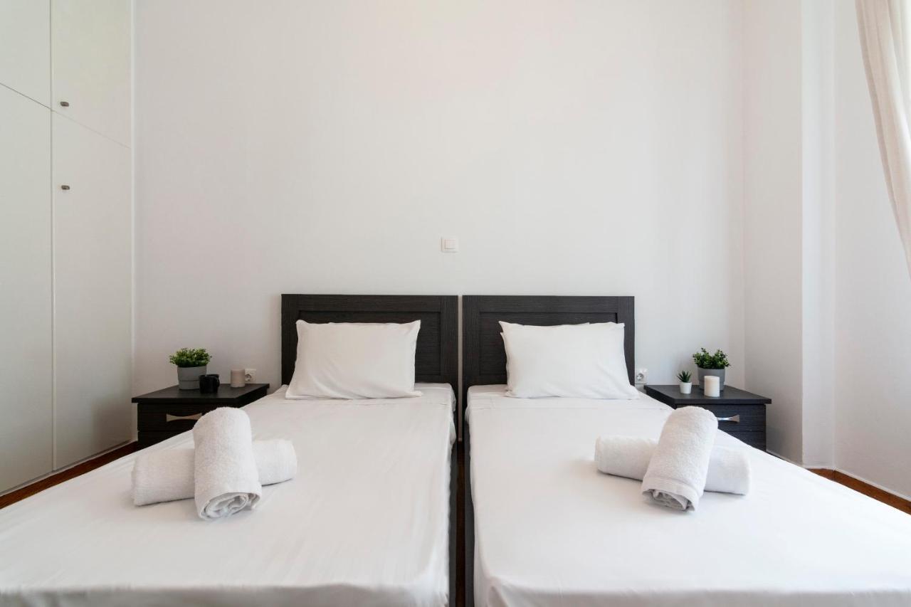 Modern 2Bd Apt In Athens , 3-Min Metro Esterno foto