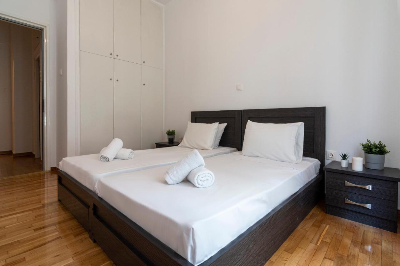Modern 2Bd Apt In Athens , 3-Min Metro Esterno foto